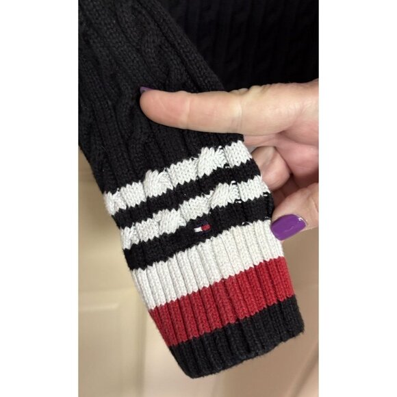 Tommy Hilfiger Women’s Cableknit Sweater Black Red White Large - Picture 4 of 4